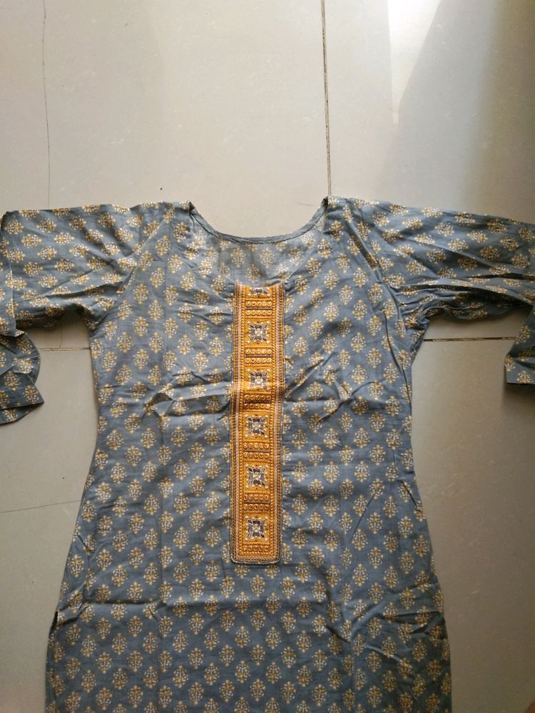 Grey Cotton Suit With Pant Plazzo &amp; Dupatta