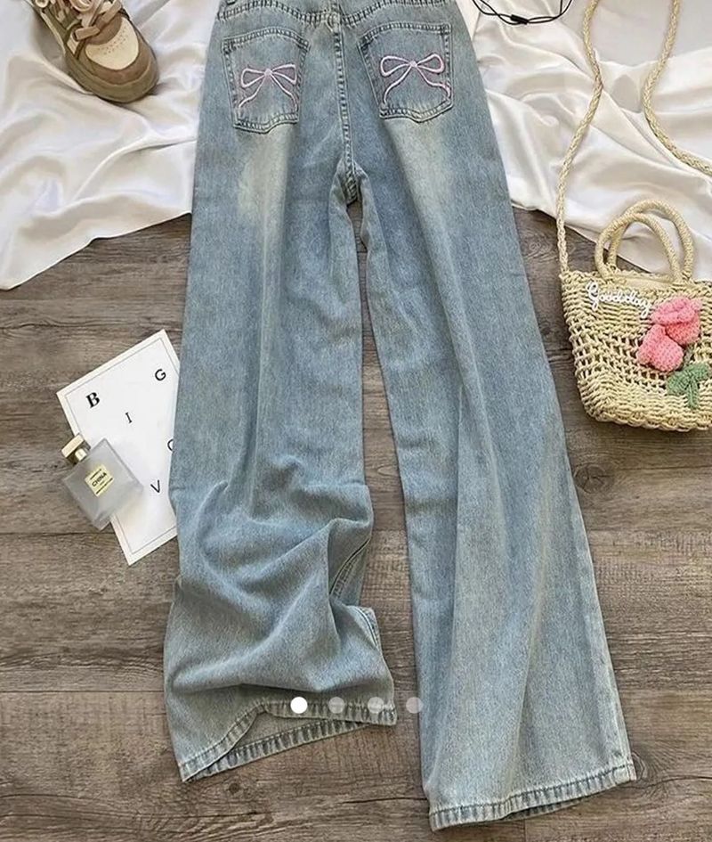 Bow 🎀 straight leg jeans for women