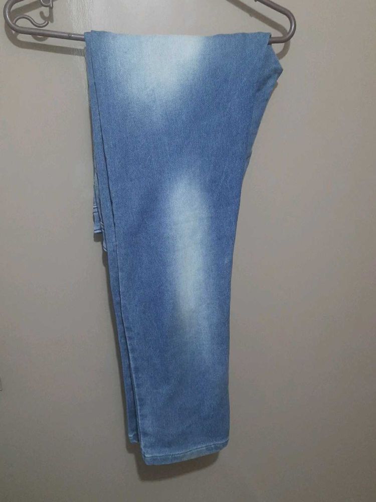 Light Wash Denim Jeans