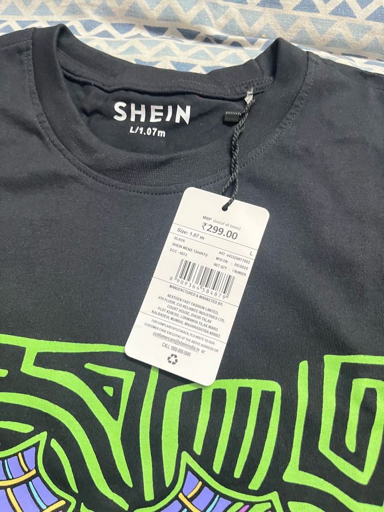 Shein Graphic Tee - New w/ Tags