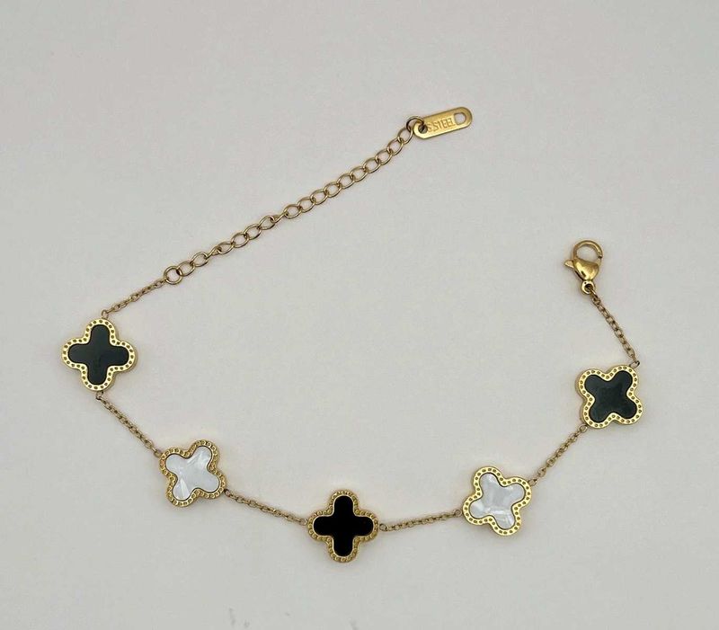 Korean Bracelet
