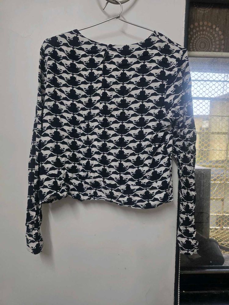 Patterned Long Sleeve Top