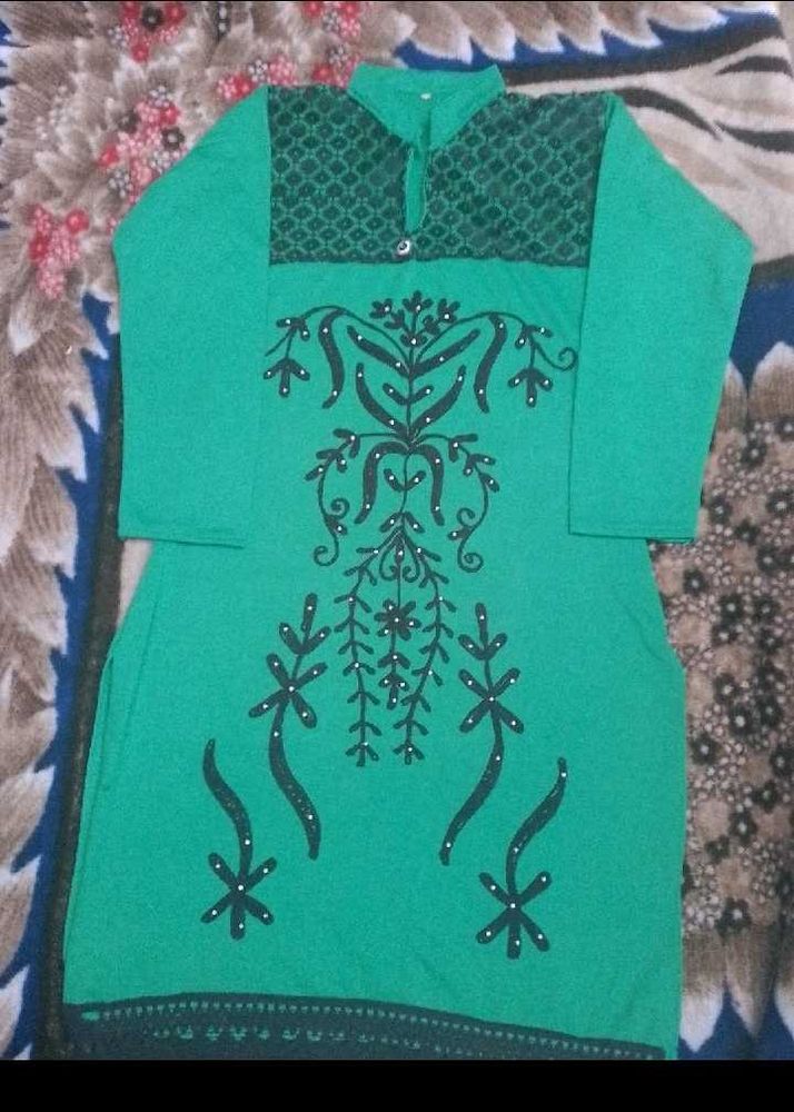 Green Garam winter Kurti