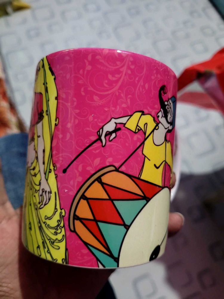 Cup