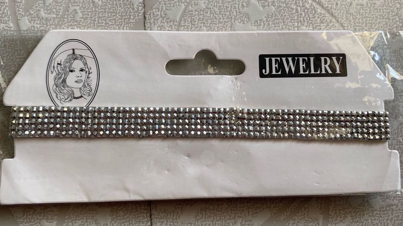 Sparkling Silver Rhinestone Choker Necklace