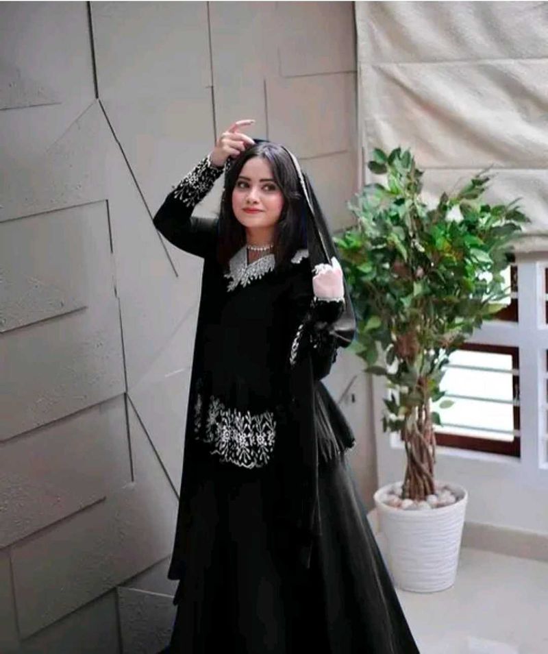 Elegant Black Saree