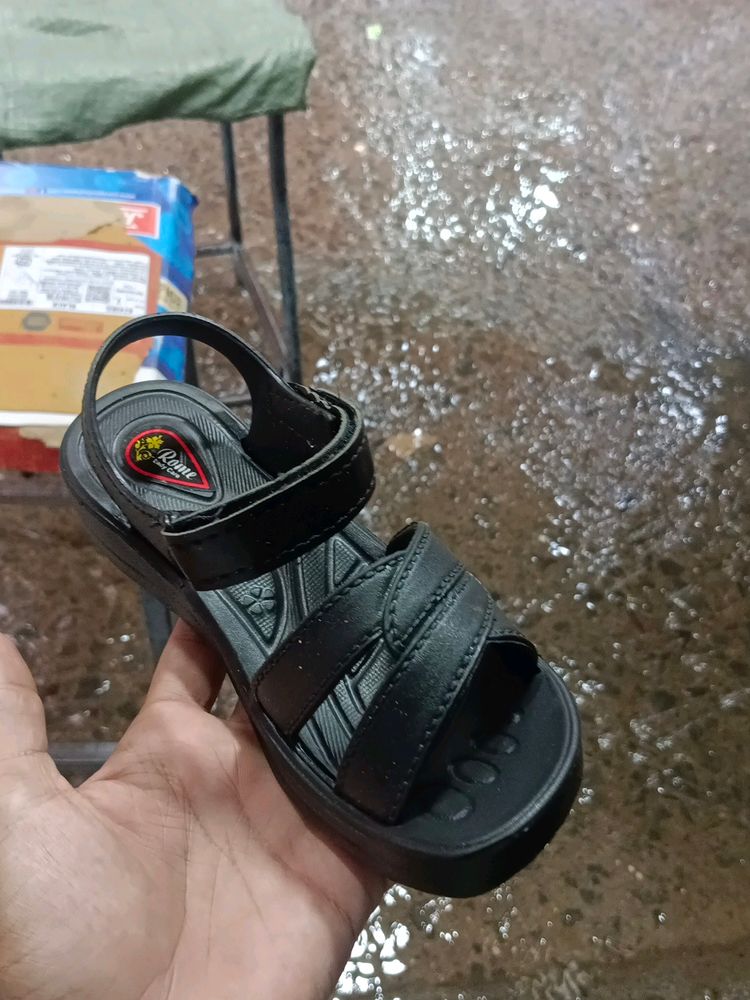 Girls Black Sandels