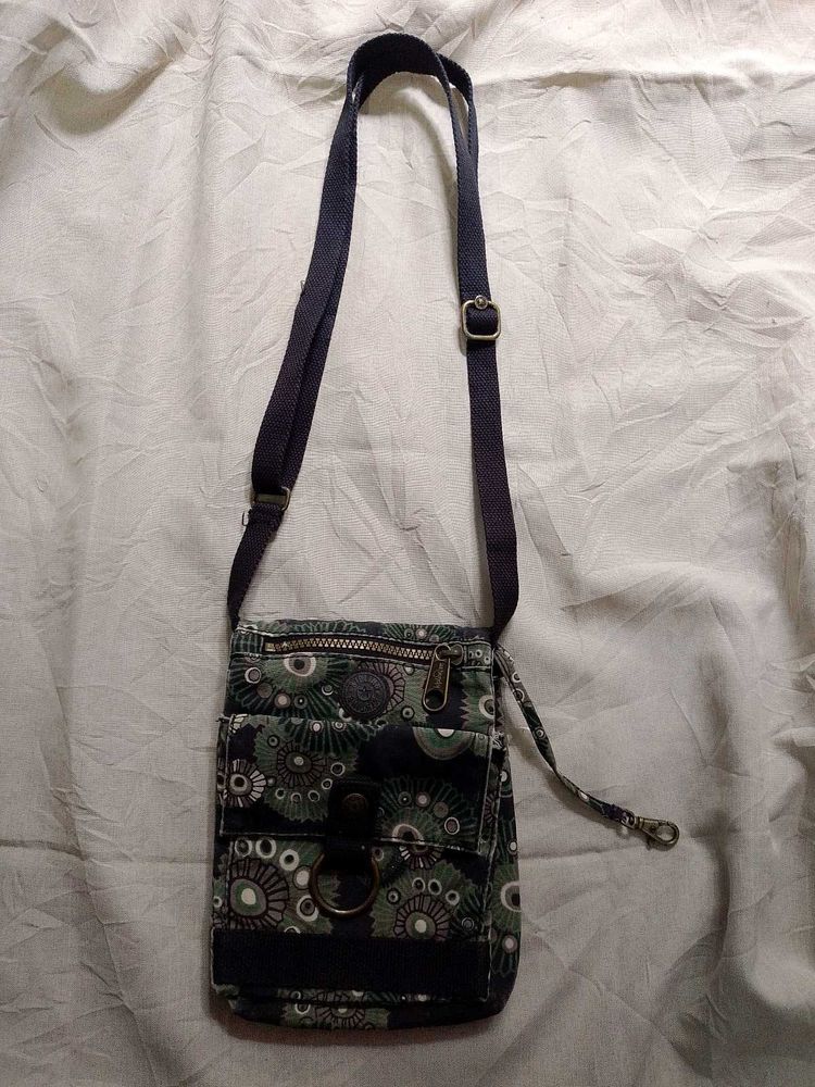 Kipling sling bag