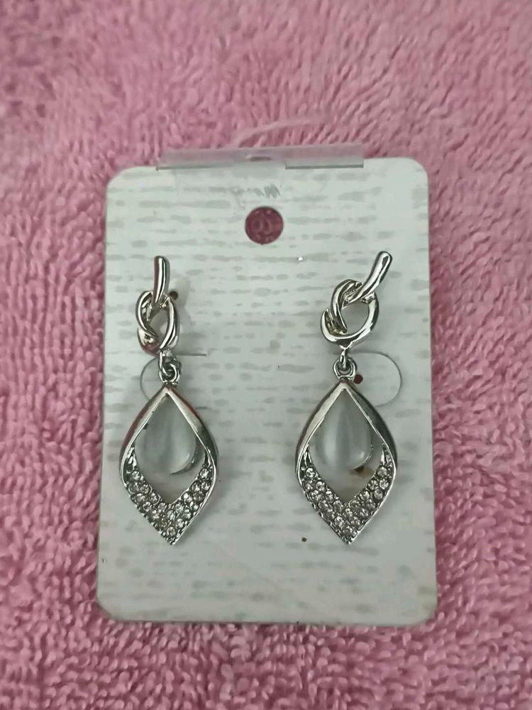 Elegant Silver Earrings