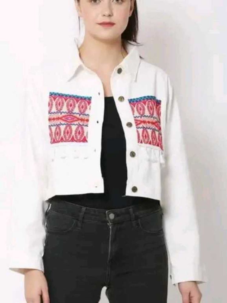 Embroidered White Denim Jacket💓