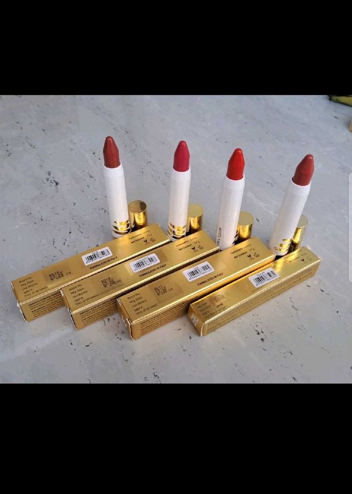 4 Myglamm Lipstick Combo