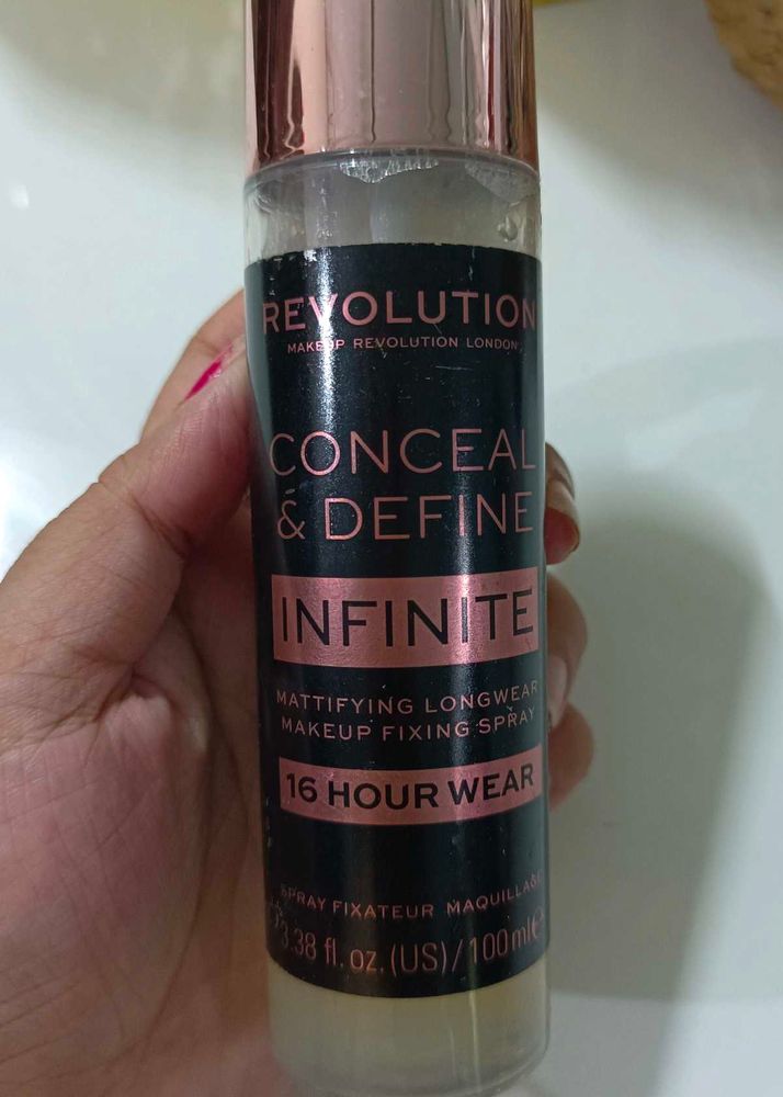 Makeup Revolution Infinite Setting Spray