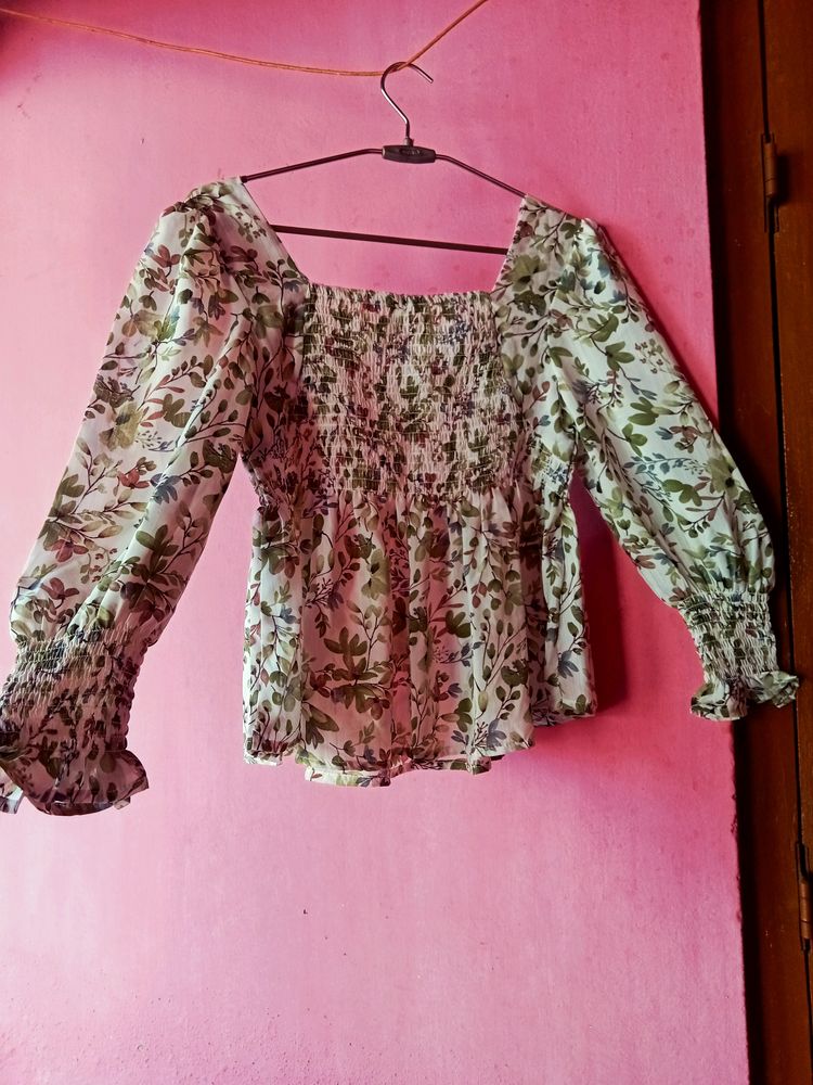 Women Crop Top