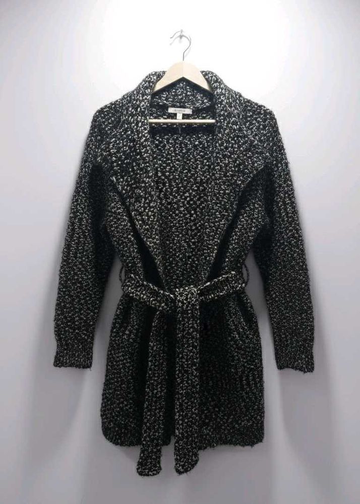 Stylish Belted Knit Coat
