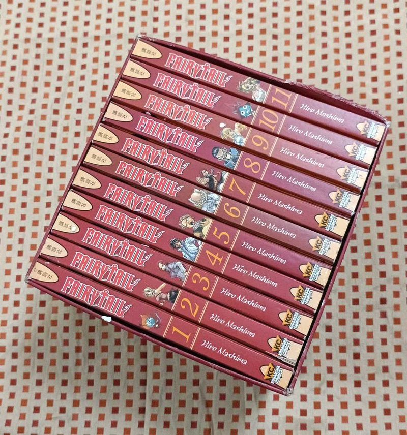 Fairy Tail Manga Set