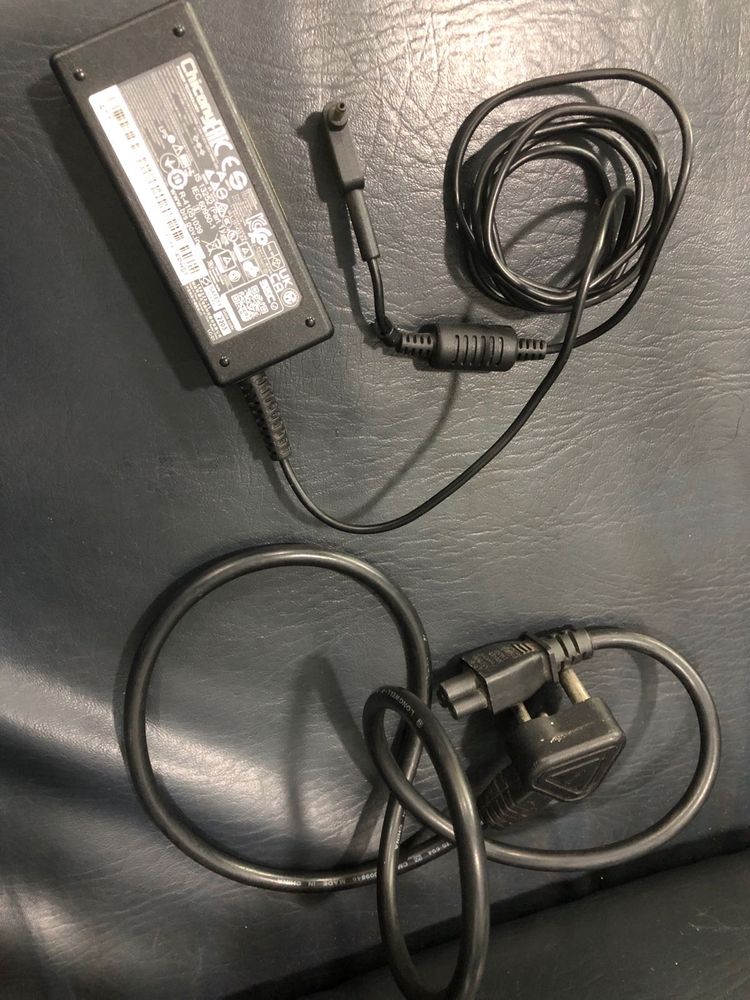 Chicony Laptop Charger