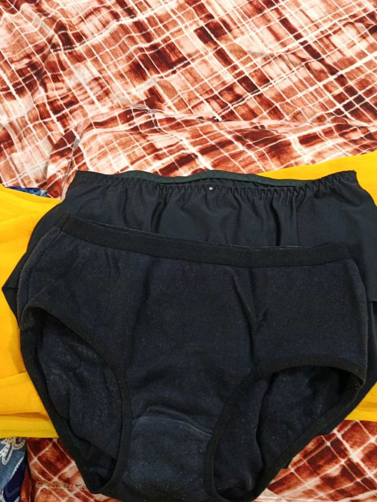 Black Briefs