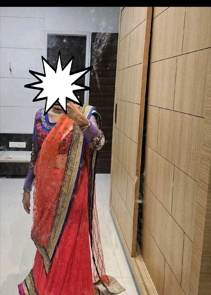 Embroidery blouse luchnowi lehenga &amp; dupatt