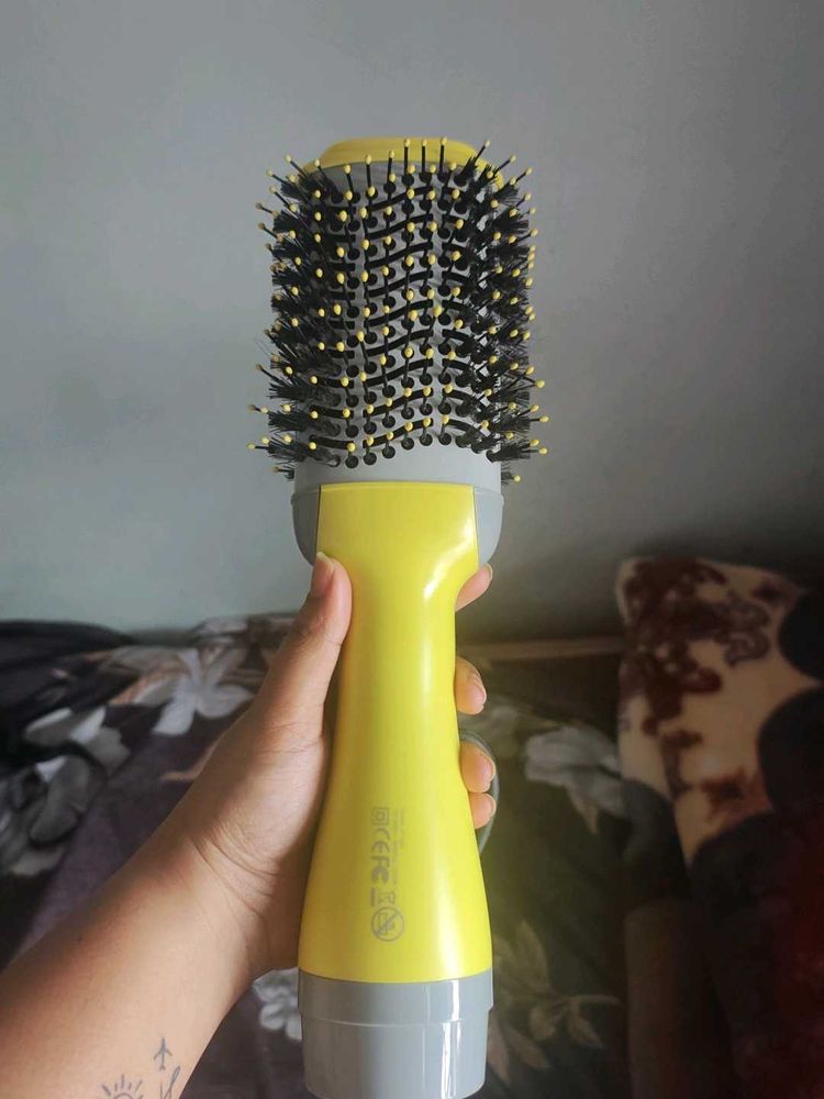 2-in-1 Hot Air Styler &amp; Volumizer Brush