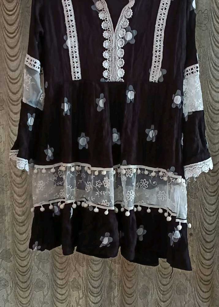 Sultry Black Net Top! ❤️