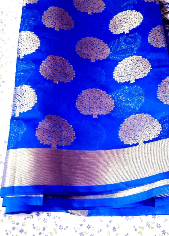 Elegant Blue Silk Suit And Free Saree