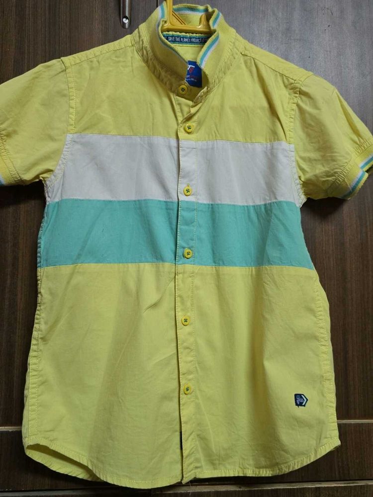 Color Block Short Sleeve Shirt
