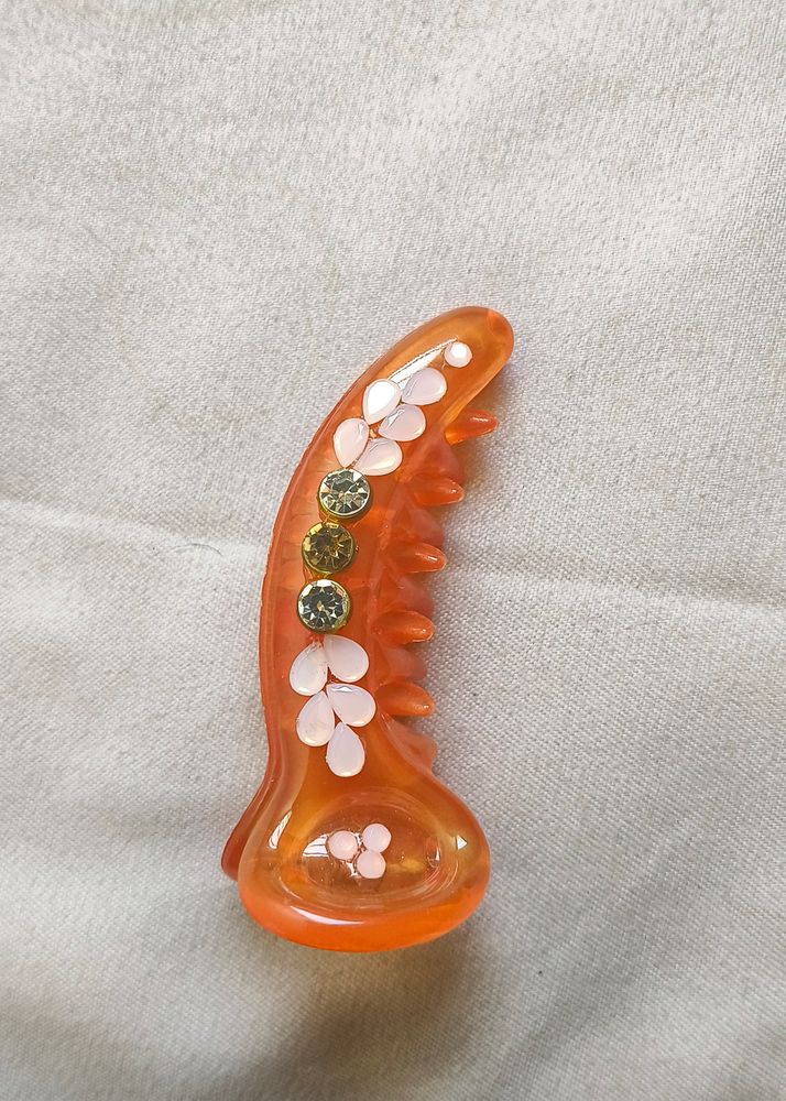 Orange Clip