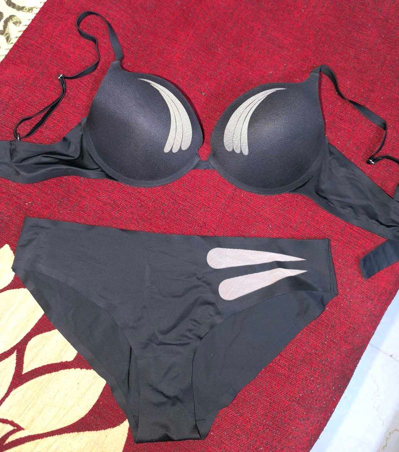 Black Bra &amp; Panty Set