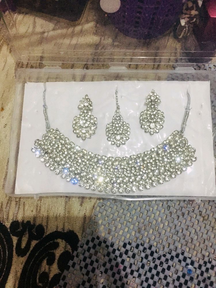 Beautiful Necklace Set