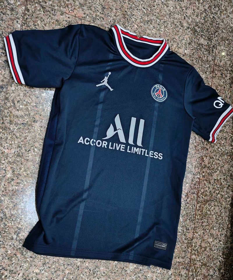 Psg Jersey New Condition