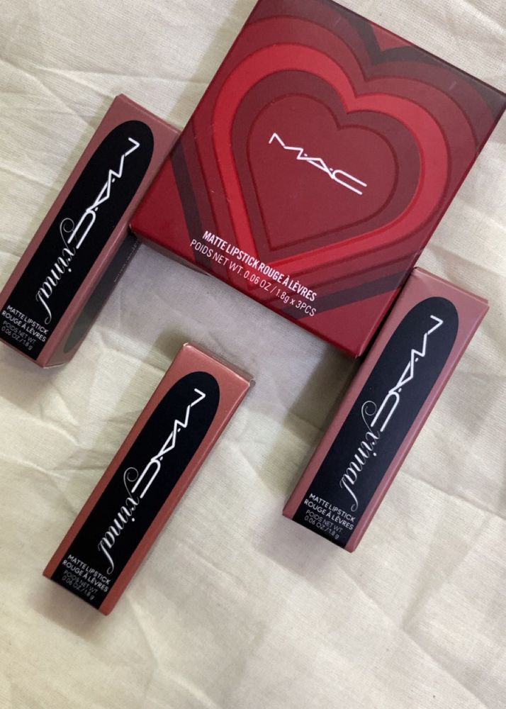 Mac Mini Lipstick Set ( Pack Of 3)