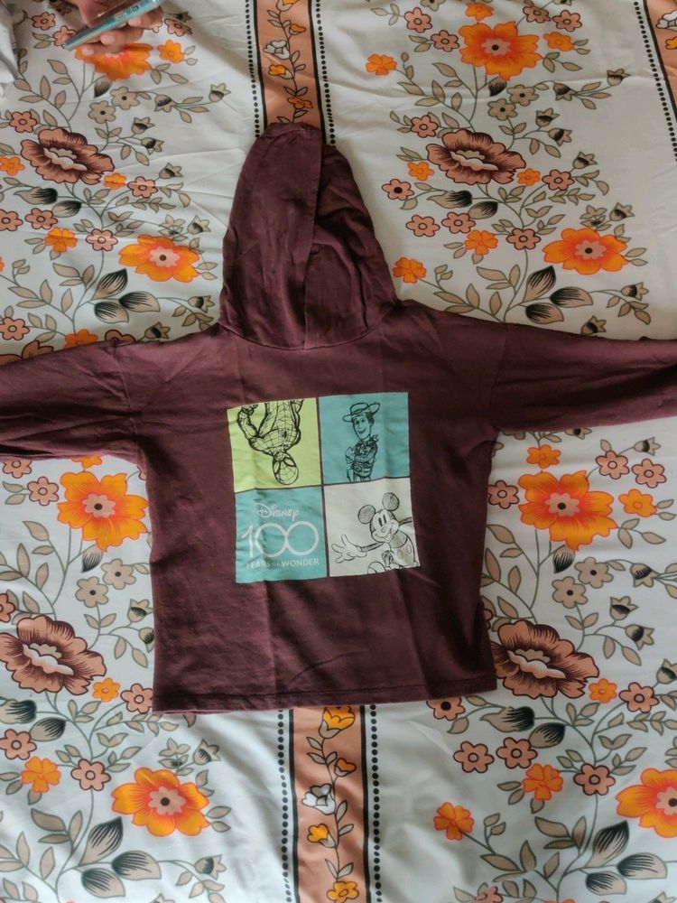 Beautiful &amp; Cozy Hoodie For Age 4-6years,