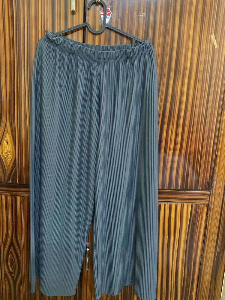 Stylish Pleated Wide Leg Pants