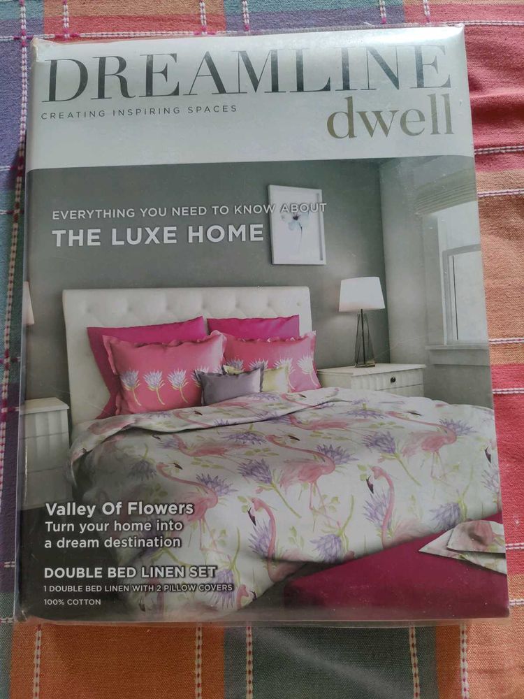 brand new Dreamline Dwell Bed Linen Set