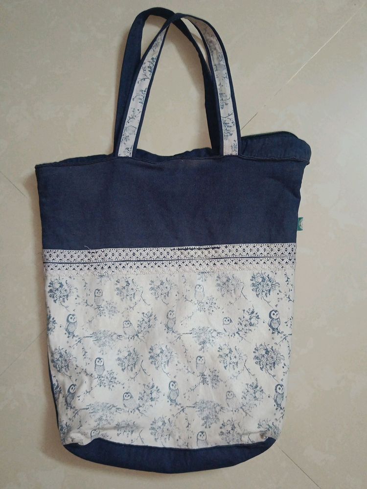 shoulder bag bought from Max, no brand