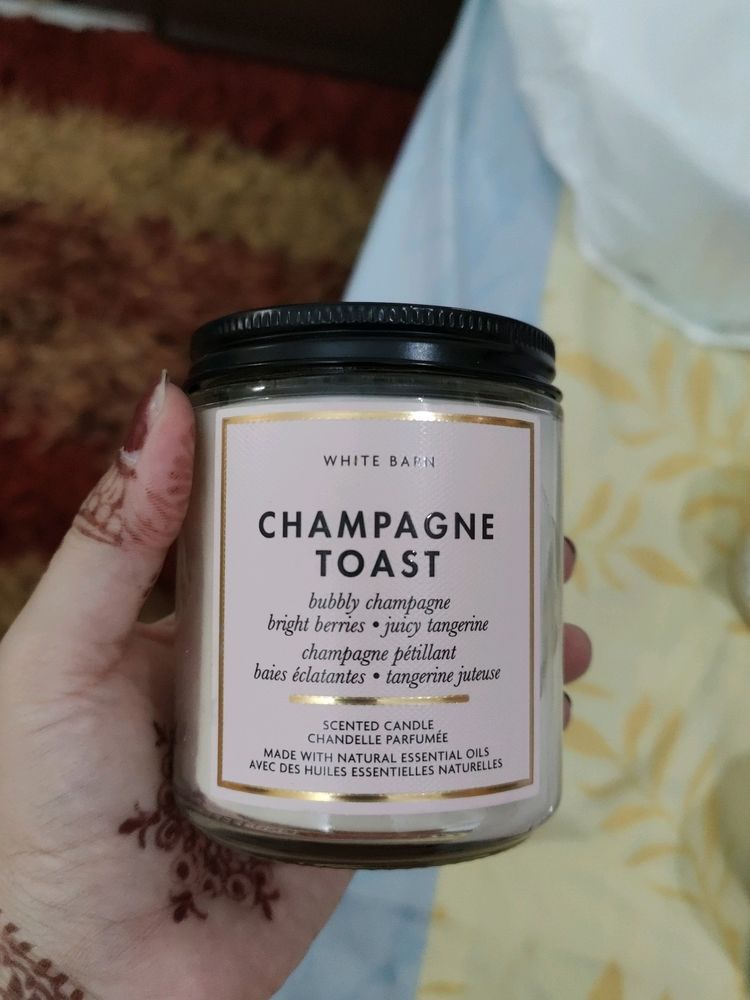 Champagne Toast Candle