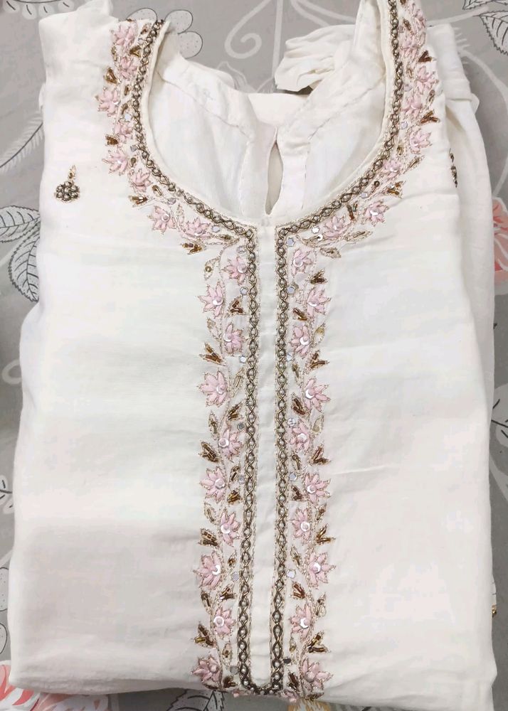 Embroidered Kurta With Design On Sleeve And Chalks