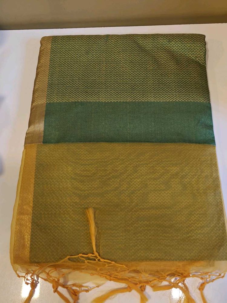Green &amp; Gold Saree