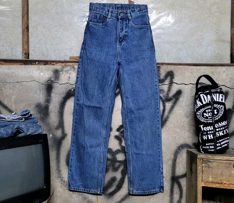 Women&#39;s Denim Jeans
