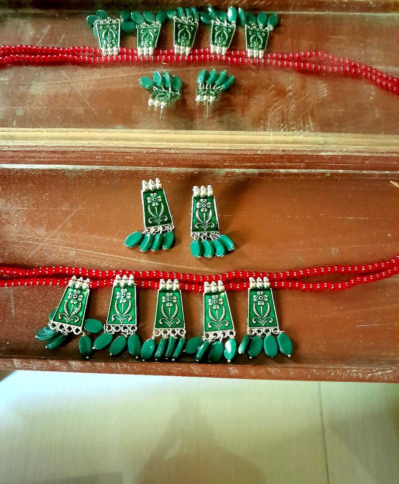 Emerald Green Silver Plated Jewelry Set