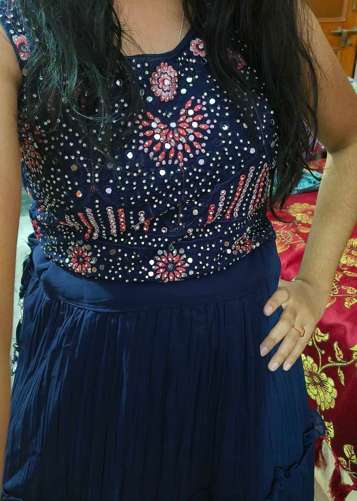 Blue crop top and skirt with dupatta