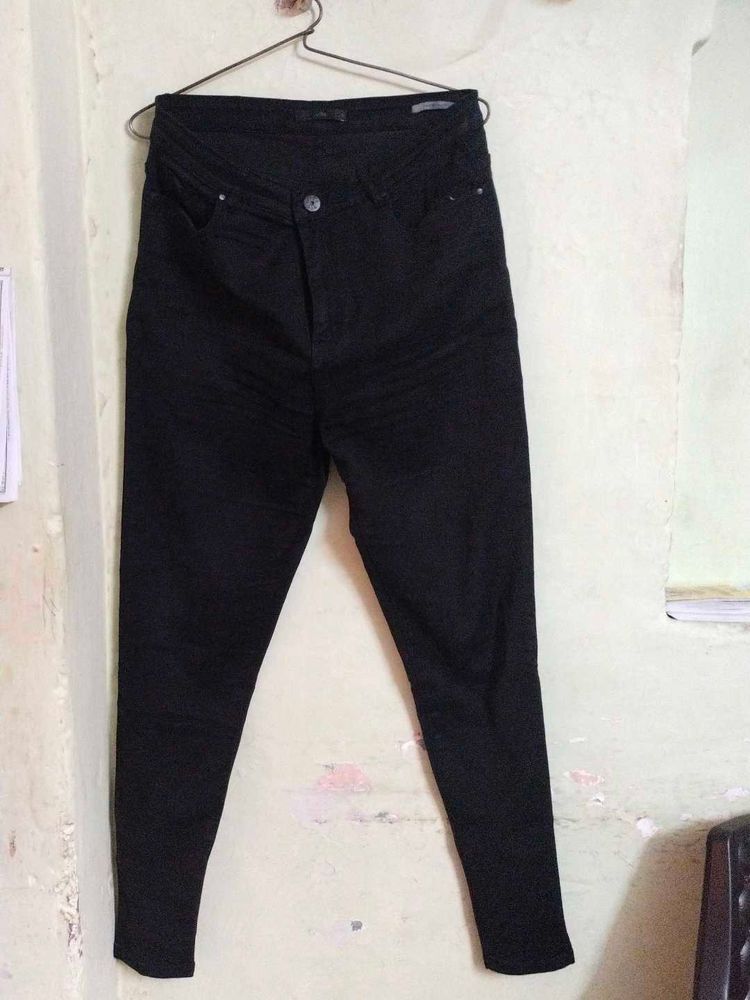 ✨Vibe Jeans For Women ✨