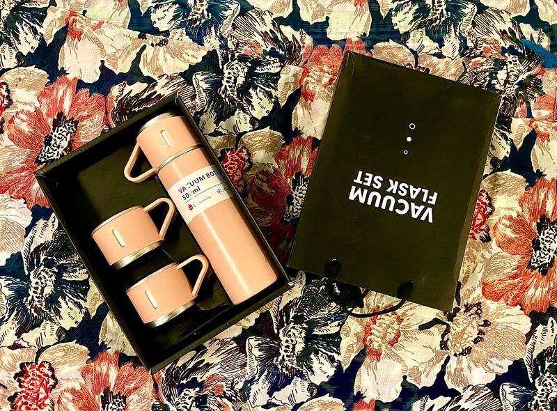 Vaccum Flask Set