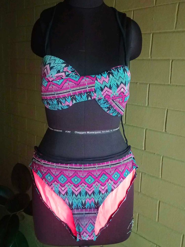 Tribord Patterned Bikini Set