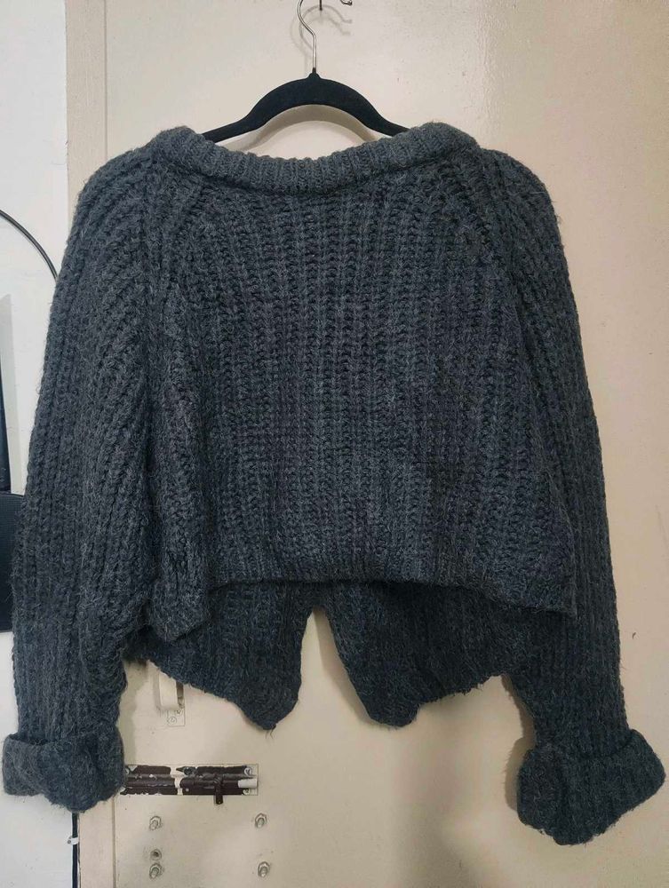 Chunky Knit Cropped Cardigan