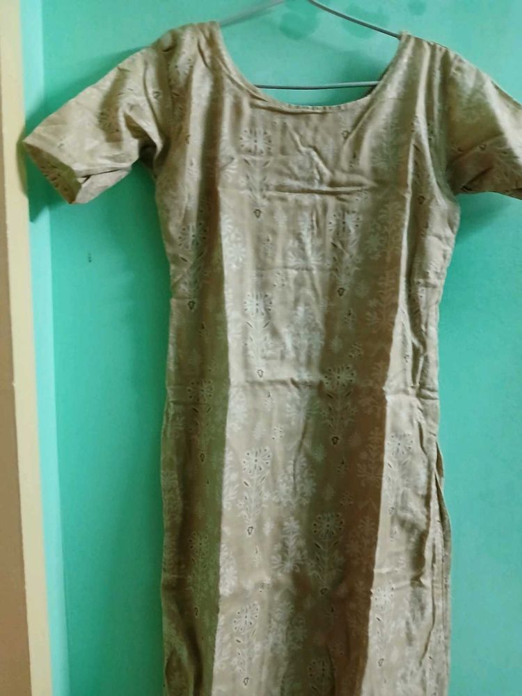Formal Kurta With Self Patterns