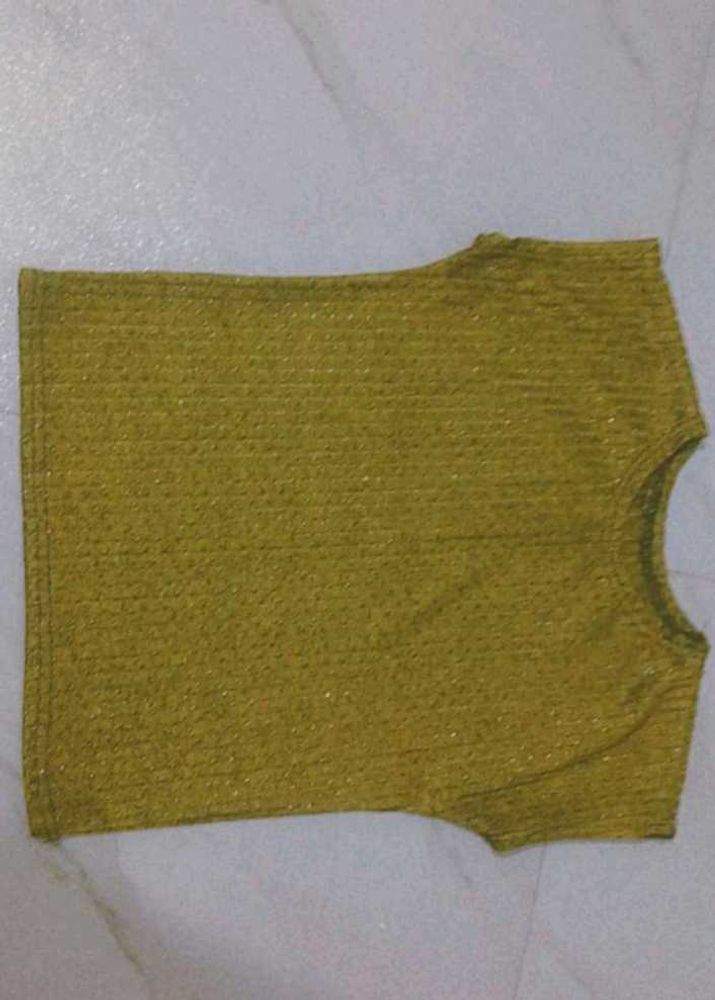 Golden Shimmer It Girl Top..🤌🏻