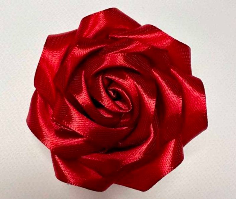Elegant Handmade Satin Ribbon Roses