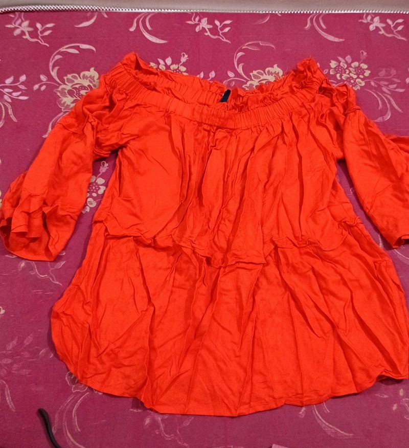 Orange Top
