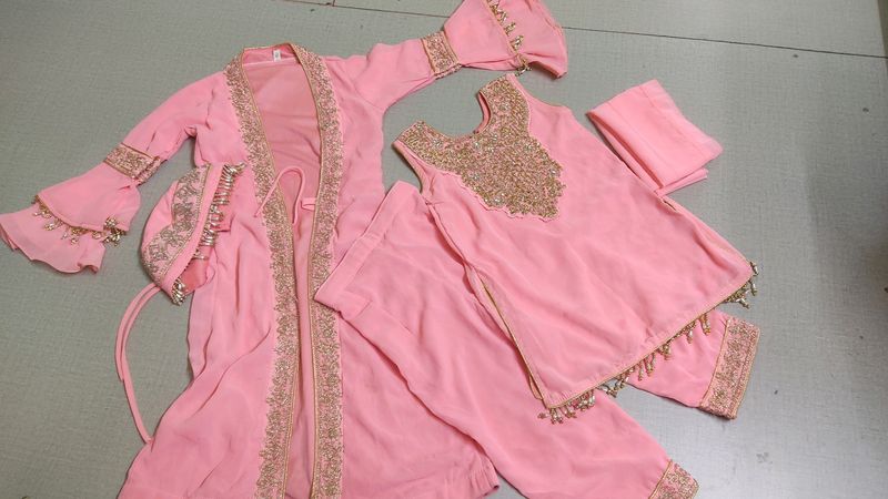 Pink Embellished Girls&#39; Outfit